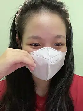 Snapshot of minmin2kk5 chatting on 10-15-25, 02:32 minmin2kk5 online show from 10-15-25, 02:32