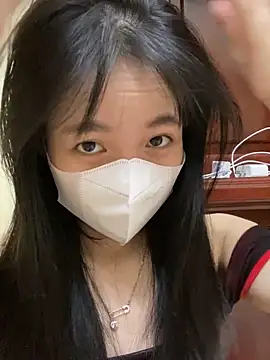 Snapshot of minmin2kk5 chatting on 03-22-25, 04:37 minmin2kk5 online show from 03-22-25, 04:37