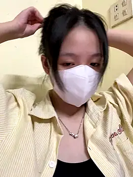 Snapshot of minmin2kk5 chatting on 10-06-25, 04:41 minmin2kk5 online show from 10-06-25, 04:41