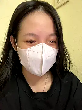 Snapshot of minmin2kk5 chatting on 09-21-25, 03:28 minmin2kk5 online show from 09-21-25, 03:28