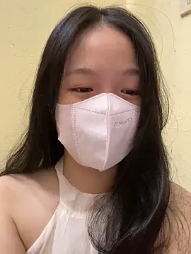 Snapshot of minmin2kk5 chatting on 09-24-25, 03:51 minmin2kk5 online show from 09-24-25, 03:51