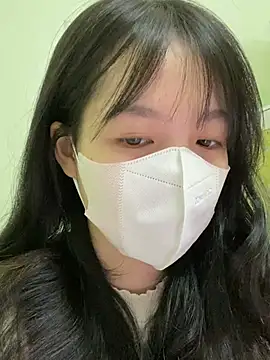 Snapshot of minmin2kk5 chatting on 03-16-25, 12:45 minmin2kk5 online show from 03-16-25, 12:45