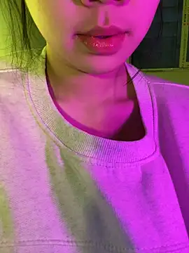 minmin2kk5 online show from 12-23-25, 01:38