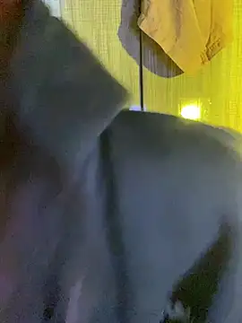 minmin2kk5 online show from 02-09-26, 03:32