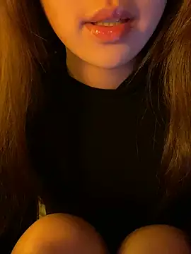 minmin2kk5 online show from 03-13-26, 03:22