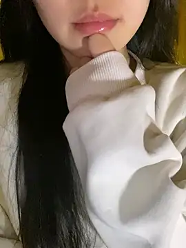 minmin2kk5 online show from 01-18-26, 03:59