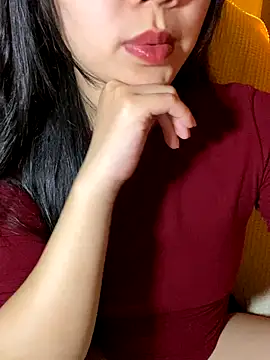 minmin2kk5 online show from 11-17-25, 02:43