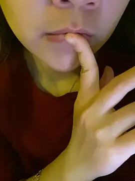 minmin2kk5 online show from 02-25-26, 03:23