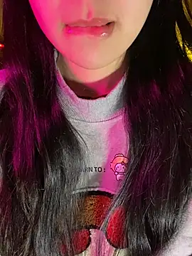 minmin2kk5 online show from 01-08-26, 03:51