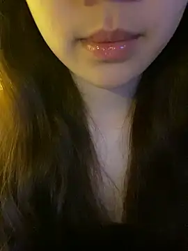 minmin2kk5 online show from 02-15-26, 03:44