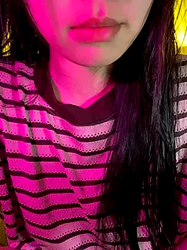 minmin2kk5 online show from 12-01-25, 06:03