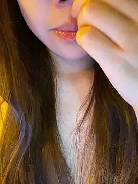 minmin2kk5 online show from 04-09-26, 04:13