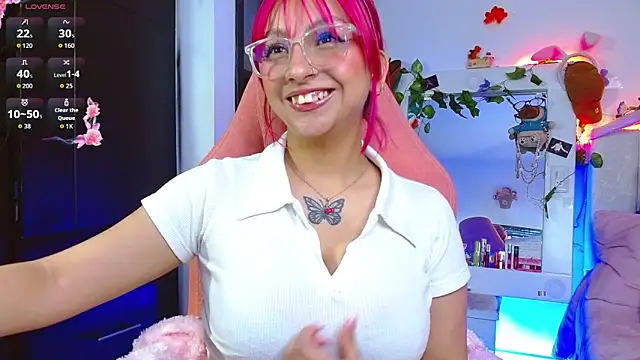 Littlerouse  online show from 02-11-26, 06:35