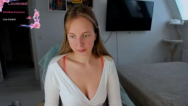 violet blue eyes online show from 09-10-25, 01:10