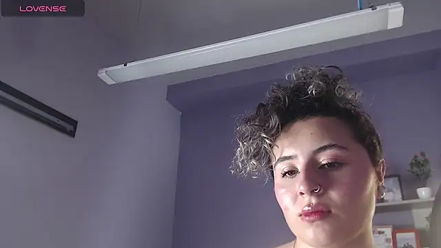 Snapshot of celeste_blue69 chatting on 03-06-25, 06:30 celeste blue69 online show from 03-06-25, 06:30
