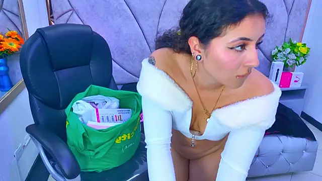 celeste blue69 online show from 12-14-25, 04:40