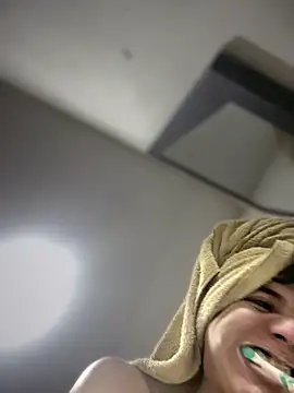 Snapshot of saracaball_ chatting on 02-26-26, 04:34 saracaball online show from 02-26-26, 04:34