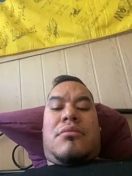 Ruffogomez1945 online show from 03-11-26, 08:19