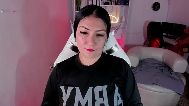 katya nt online show from 11-18-25, 01:03