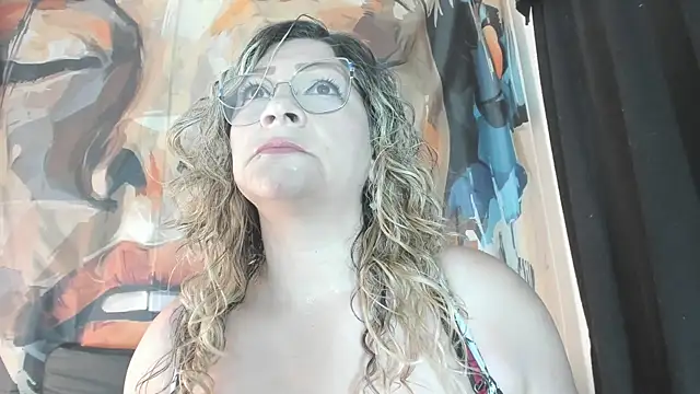 eva1saenz online show from 05-30-26, 11:32