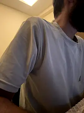 Snapshot of ALWAYSHORNYDADDY chatting on 10-31-25, 07:10 ALWAYSHORNYDADDY online show from 10-31-25, 07:10