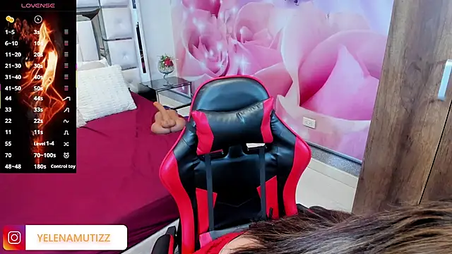 Yelena mutiz online show from 10-04-25, 01:12