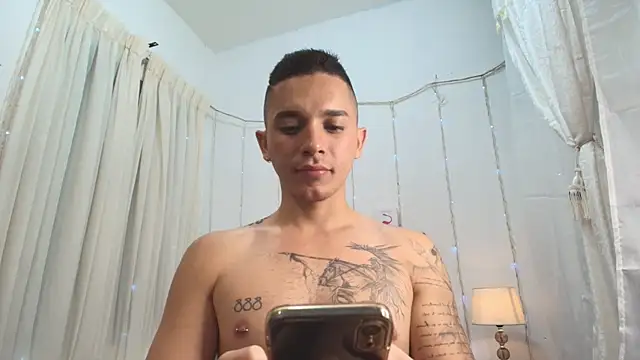 andeerr  online show from 03-03-25, 10:42