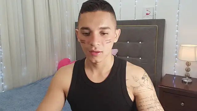 andeerr  online show from 03-12-25, 08:41