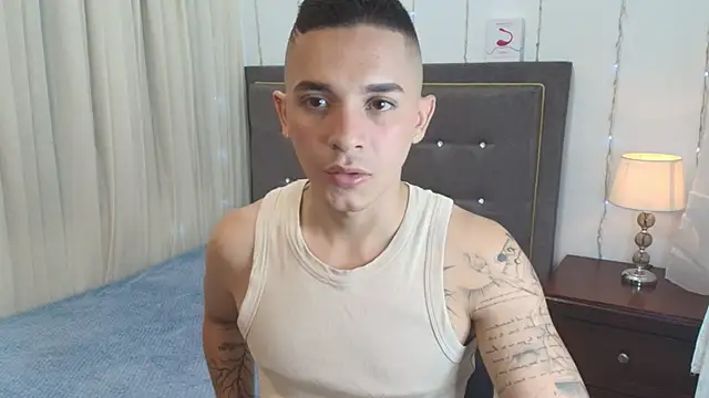 andeerr  online show from 03-07-25, 07:49