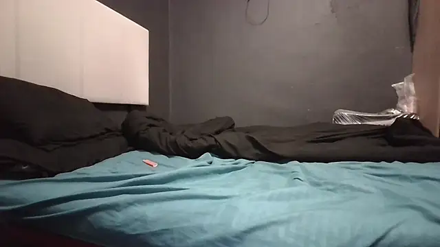 THEEBOSSTEE online show from 11-12-25, 07:40