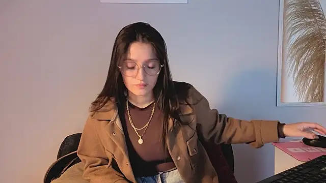 Elecktra sweet online show from 03-28-26, 11:22