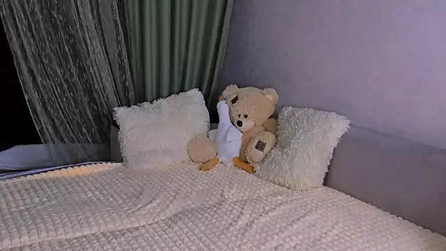 Snapshot of Sweeet_Barbie chatting on 02-21-26, 04:20 Sweeet Barbie online show from 02-21-26, 04:20