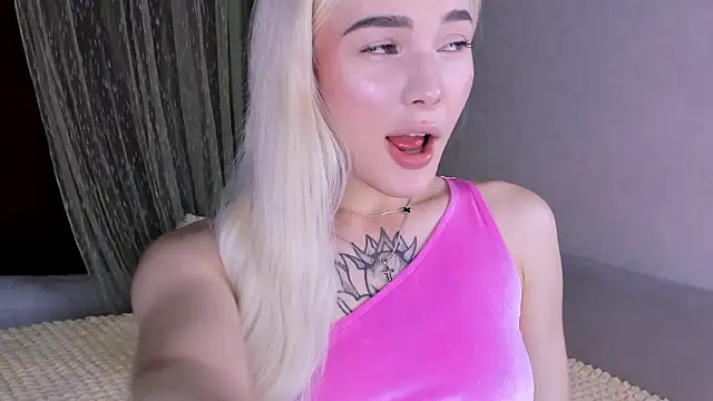 Sweeet Barbie online show from 04-26-26, 04:26
