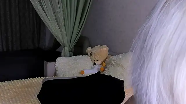 Sweeet Barbie online show from 11-29-25, 03:56