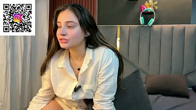 demieliss online show from 11-26-25, 06:08