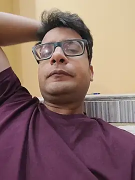 Daddy HA online show from 05-06-26, 04:22