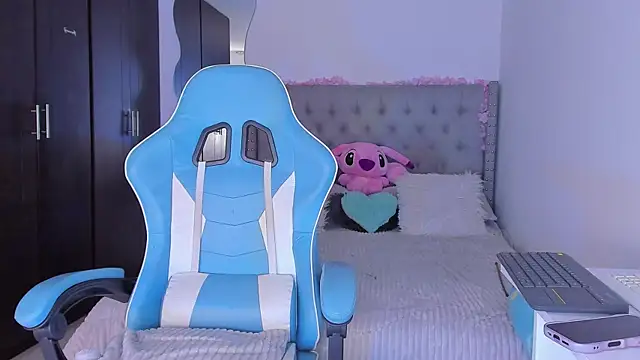 Violet Rost online show from 11-02-25, 02:33