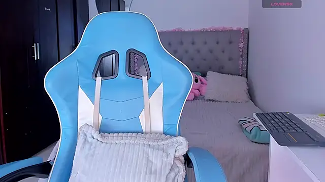 Violet Rost online show from 11-05-25, 02:09