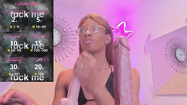 Tiffany Valentine15 online show from 10-18-25, 08:55