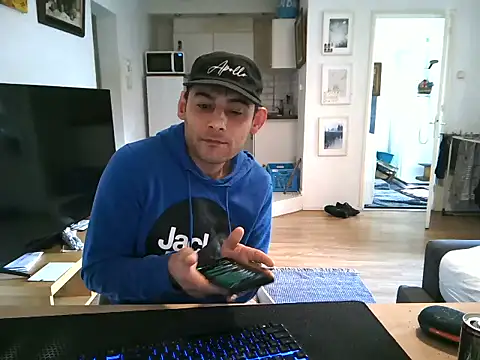 mihaimichael online show from 04-20-26, 01:13