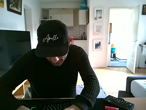 mihaimichael online show from 04-24-26, 07:43