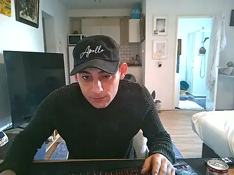 mihaimichael online show from 04-06-26, 01:56