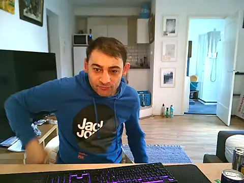 mihaimichael online show from 04-21-26, 01:07