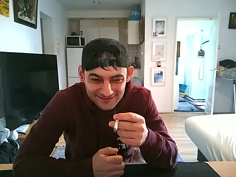 mihaimichael online show from 04-15-26, 01:04
