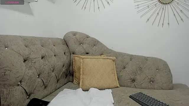 Miah BigBoobs online show from 10-22-25, 12:04