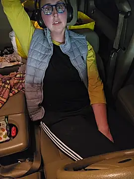 AstridFalk23 online show from 11-25-25, 12:33