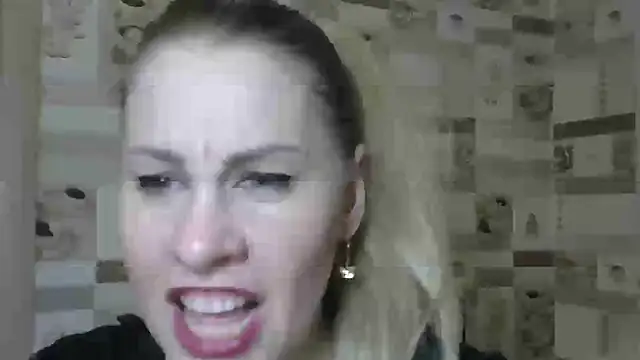 Snapshot of TherestlessKitty chatting on 02-14-25, 09:34 TherestlessKitty online show from 02-14-25, 09:34