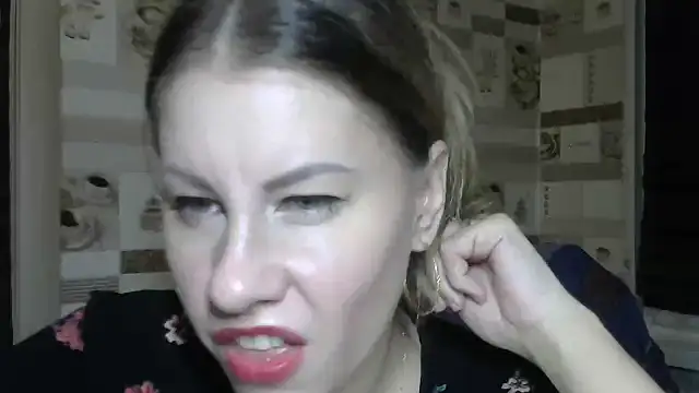 TherestlessKitty online show from 11-22-25, 10:19