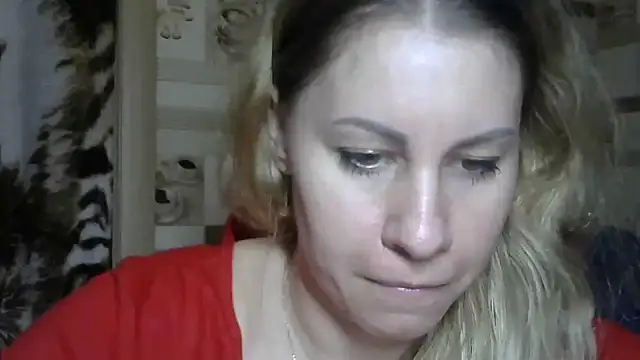 TherestlessKitty online show from 11-05-25, 10:13