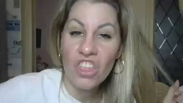 Snapshot of TherestlessKitty chatting on 02-27-25, 08:24 TherestlessKitty online show from 02-27-25, 08:24